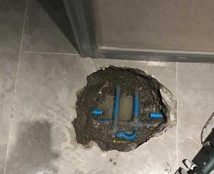 杏花岭阳台漏水维修公司分享下暖气管道漏水的原因有哪些